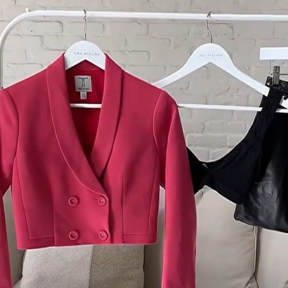 Vintage Jackets & Blazers - TRISTAN Pink Cropped Blazer -Size XS